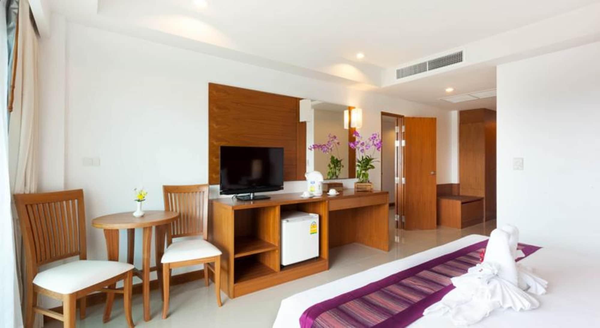 Rawai Princess Hotel Extérieur photo